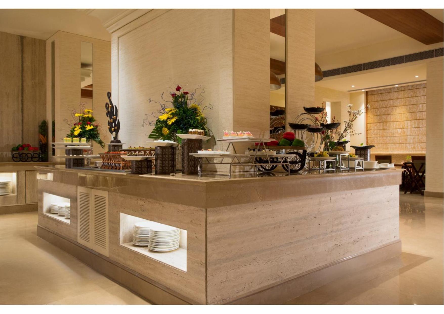 Singhania Sarovar Portico Rāipur Екстериор снимка