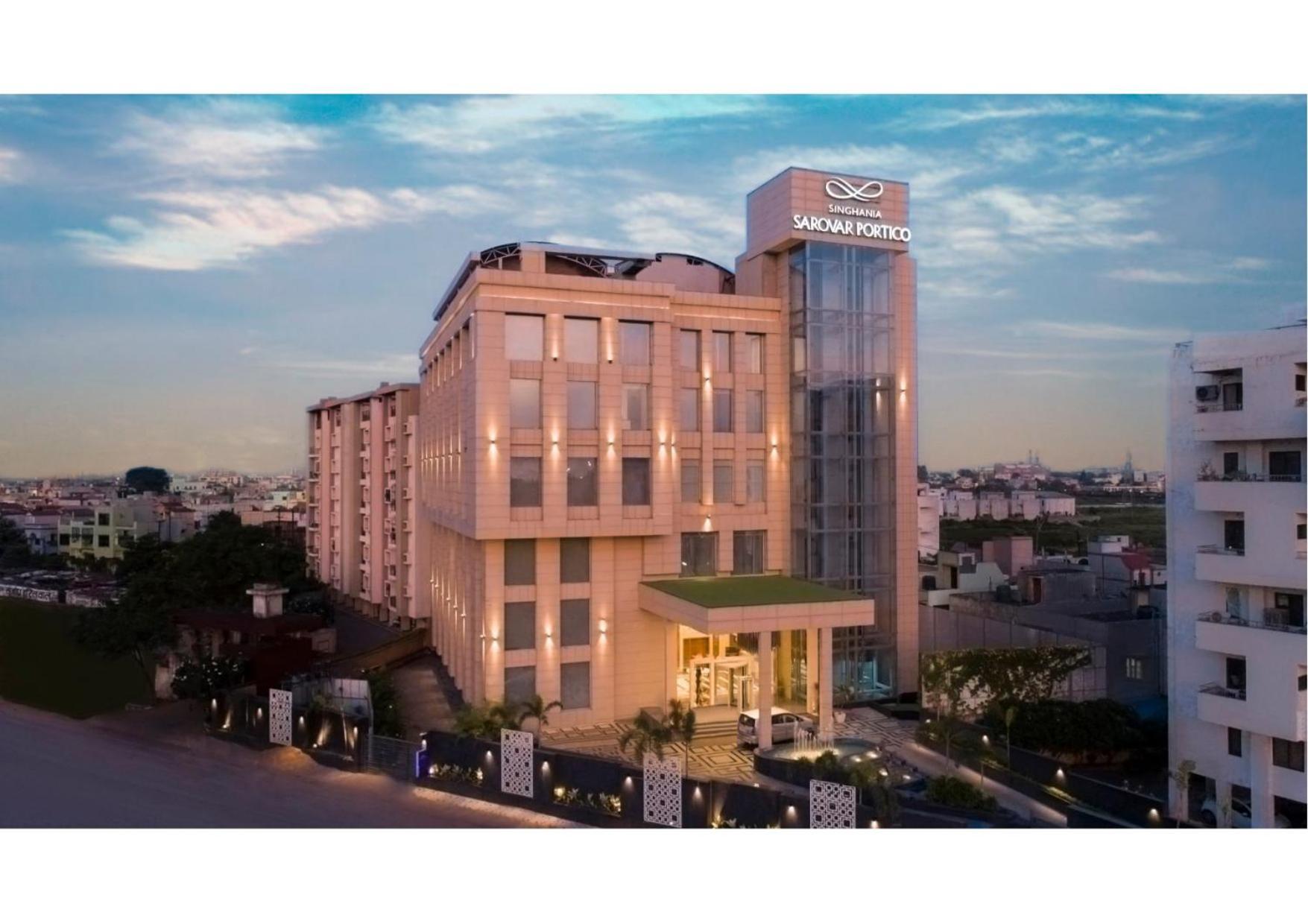 Singhania Sarovar Portico Rāipur Екстериор снимка